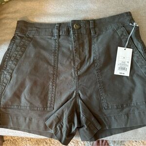NWT - A New Day Olive Green Utility Shorts.  Size 6